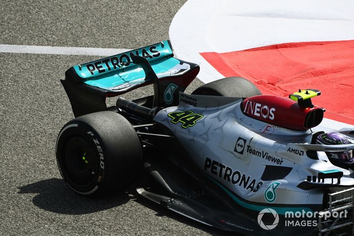 Lewis Hamilton, Mercedes W13