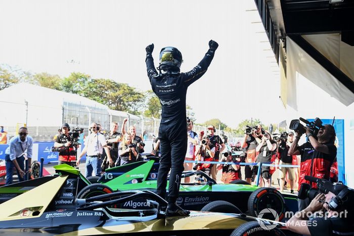 Jean-Eric Vergne, DS Penske, celebra su victoria en el ePrix de Hyderabad