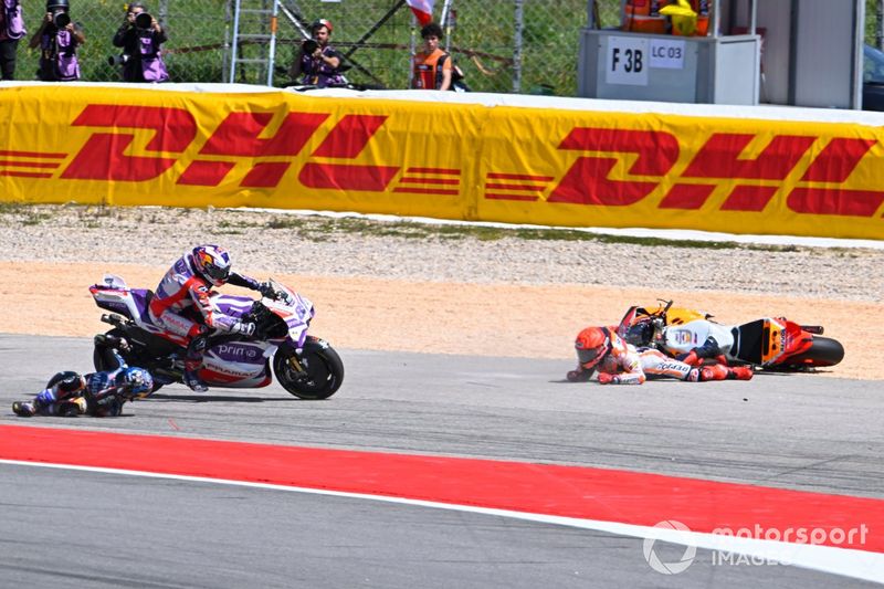 Accidente de Marc Márquez, Repsol Honda Team, Miguel Oliveira, RNF MotoGP Racing