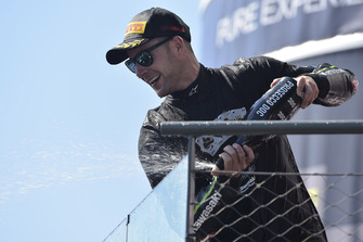 Jonathan Rea, Kawasaki Racing viert zijn vierde wereldtitel Superbike