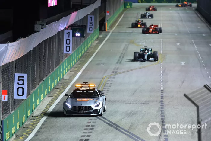 Safety car