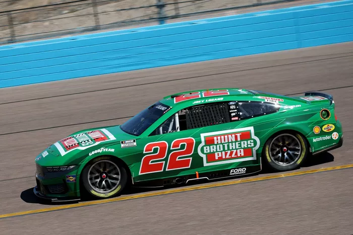 Joey Logano, Team Penske Ford