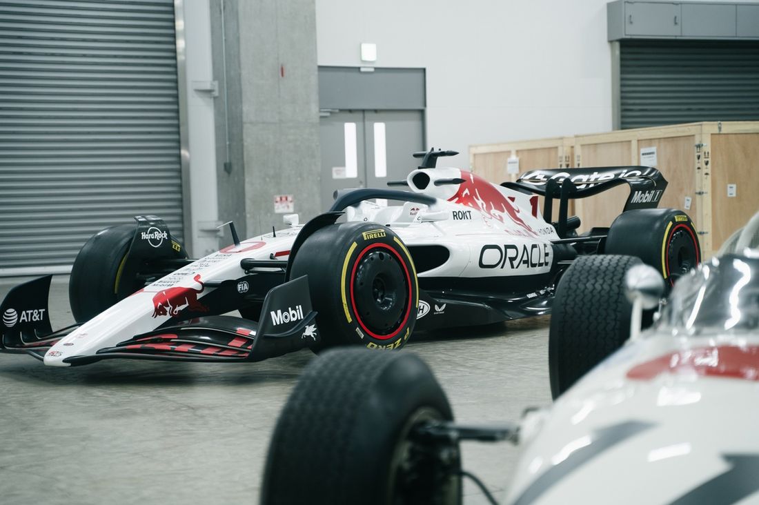 Red Bull Racing RB21, librea del GP de Japón