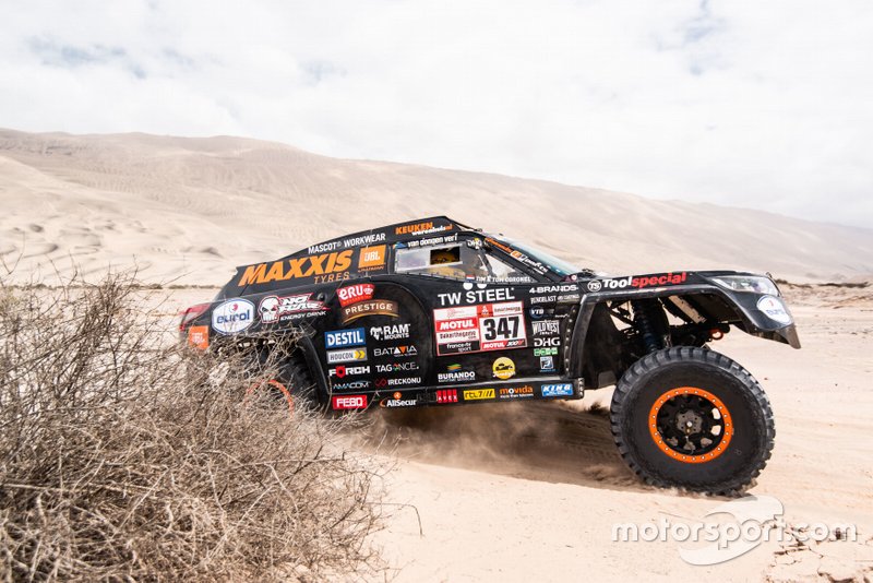#347 Maxxis Dakar Team: Тім і Том Коронелі
