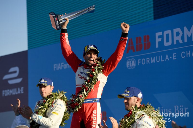 Robin Frijns, Envision Virgin Racing, 2nd position, Jérôme d'Ambrosio, Mahindra Racing, 1st position, Sam Bird, Envision Virgin Racing, 3rd position, on the podium