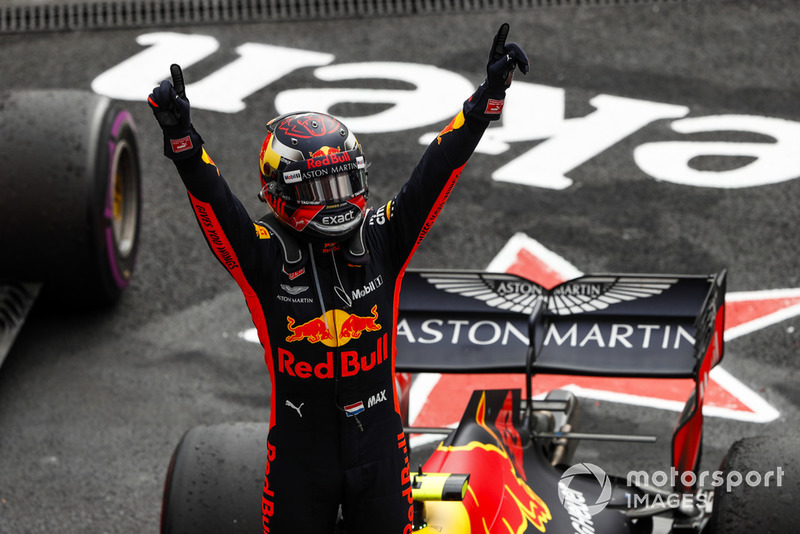 Pemenang balapan, Max Verstappen, Red Bull Racing
