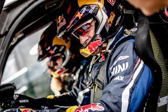 #300 X-Raid Mini JCW Team: Carlos Sainz, Lucas Cruz