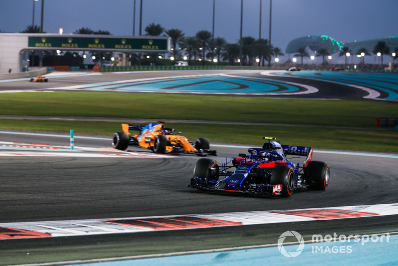 П'єр Гаслі, Scuderia Toro Rosso STR13, Фернандо Алонсо, McLaren MCL33