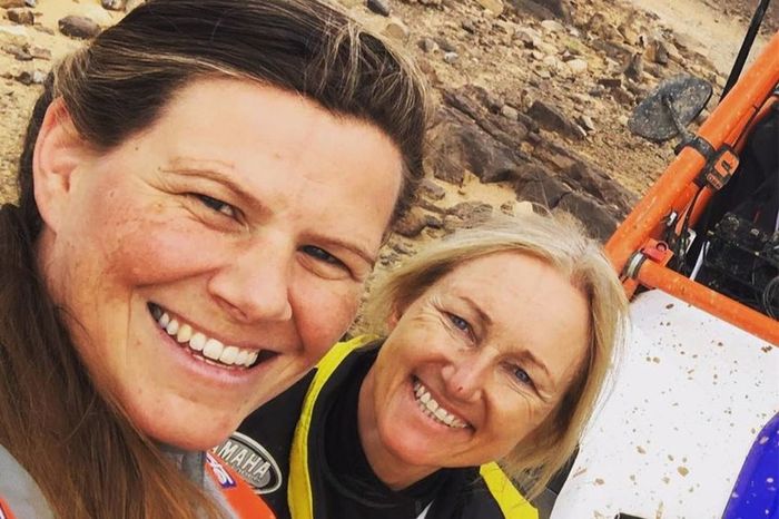 #385 Annett Fischer y Andrea Peterhansel