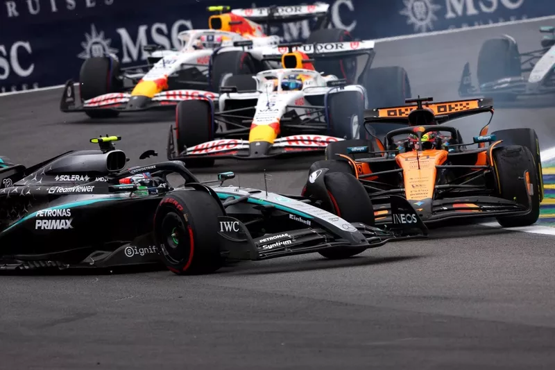 Oscar Piastri, McLaren, Andrea Kimi Antonelli, Mercedes