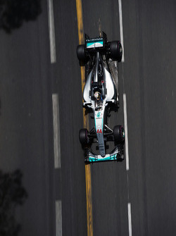 Lewis Hamilton, Mercedes AMG F1 W07 Hybrid