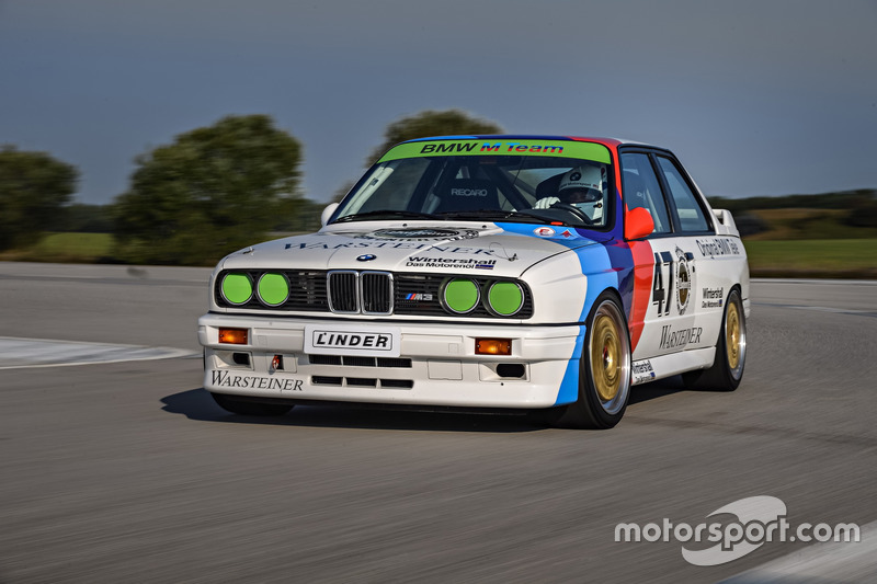 BMW M3 DTM E30