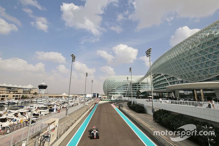 Esteban Gutierrez, Haas F1 Team VF-16