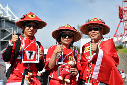 Ferrari fans