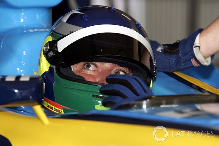 Carlos Sainz, Renault R25