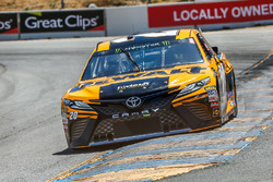 Erik Jones, Joe Gibbs Racing, Toyota Camry DeWalt