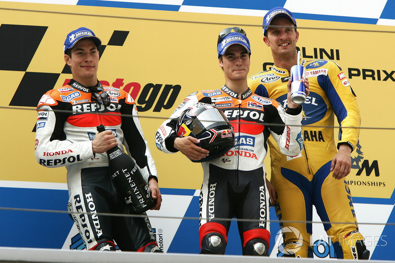 Podio: segundo puesto Nicky Hayden, Repsol Honda Team, ganador de la carrera Dani Pedrosa, Repsol Honda Team, tercer puesto Colin Edwards