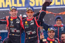 Los ganadores del Rally de Suecia 2018: Neuville, Nicolas Gilsoul, Hyundai i20 WRC, Hyundai Motorspo
