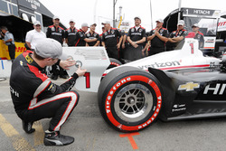 Polesitter Josef Newgarden, Team Penske Chevrolet