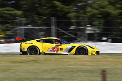 #4 Corvette Racing Chevrolet Corvette C7.R, GTLM: Oliver Gavin, Tommy Milner