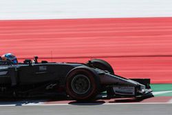 Romain Grosjean, Haas F1 Team VF-17