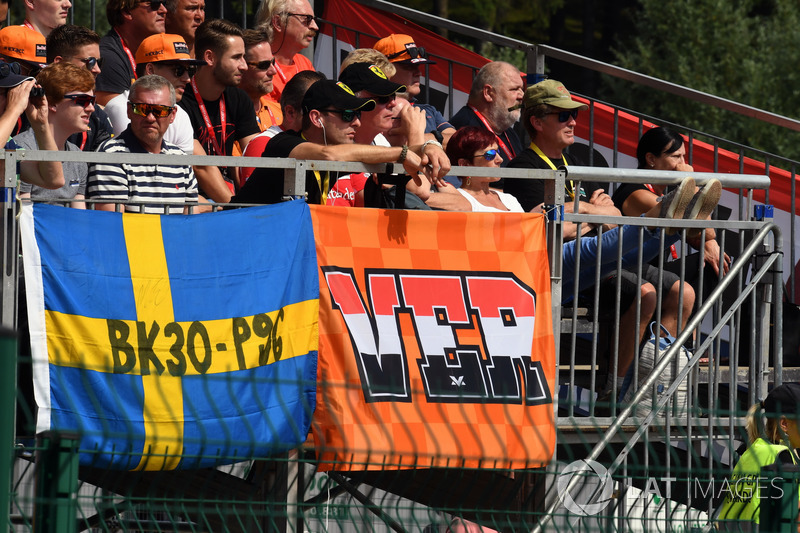 Fans and banners