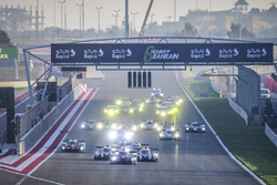 #8 Audi Sport Team Joest Audi R18: Лукас Ді Грассі, Лоік Дюваль, Олівер Джарвіс