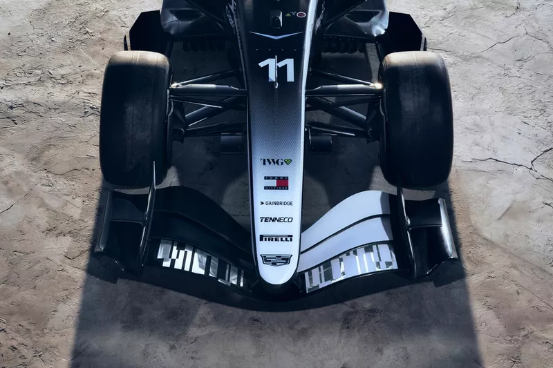 زي كاديلاك F1