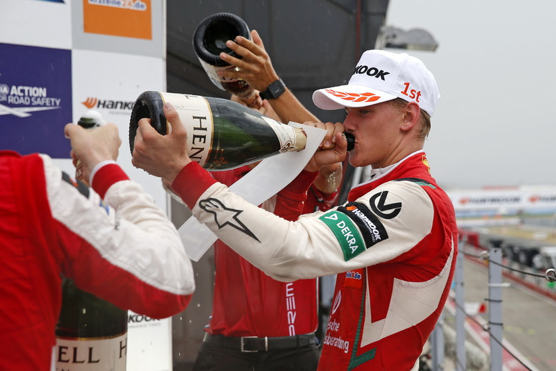 Podium: Mick Schumacher, PREMA Theodore Racing Dallara F317 - Mercedes-Benz