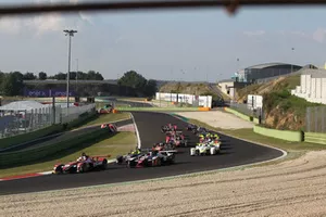 La partenza di Gara 1