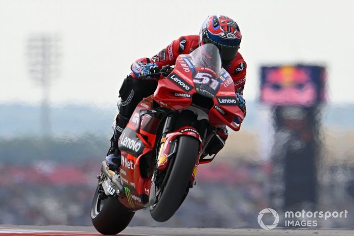Michele Pirro, Equipo Ducati