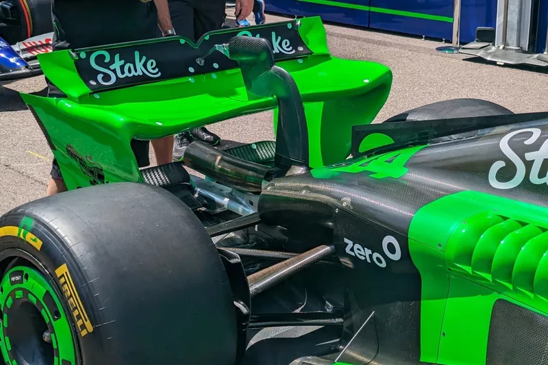 Détails techniques du Sauber C44