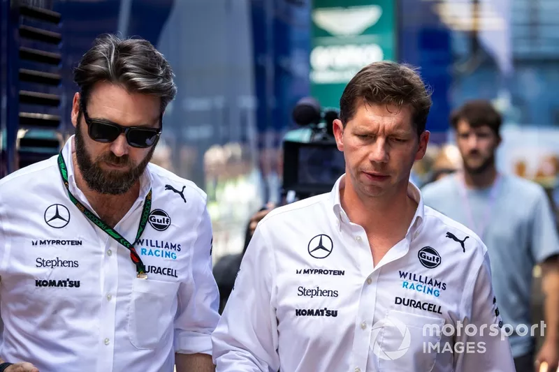 James Vowles, directeur de l'équipe Williams Racing, dans le paddock