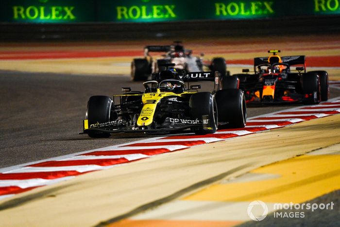 Daniel Ricciardo, Renault F1 Team R.S.20, Alex Albon, Red Bull Racing RB16, Daniil Kvyat, AlphaTauri AT01