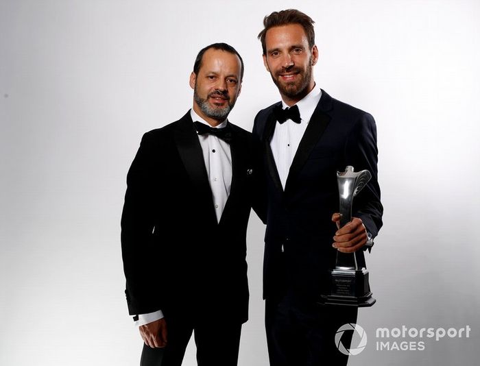 Jean-Eric Vergne con el Premio Momento del Año