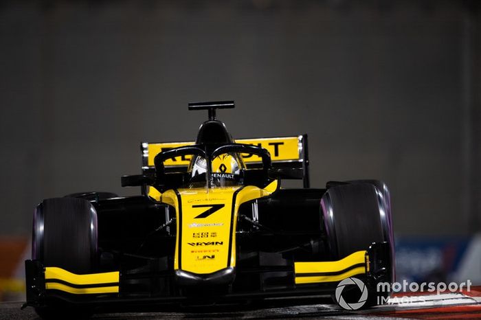 Guanyu Zhou, UNI Virtuosi Racing 