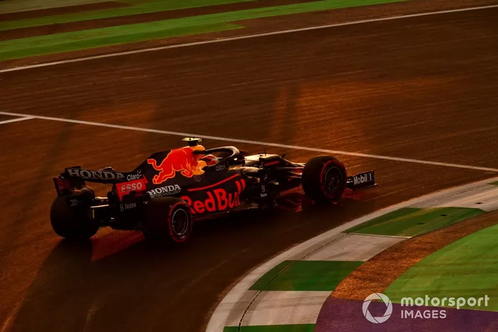 Sergio Pérez, Red Bull Racing RB16B