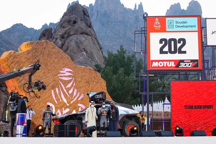 #202 Team Audi Sport Audi: Carlos Sainz, Lucas Cruz