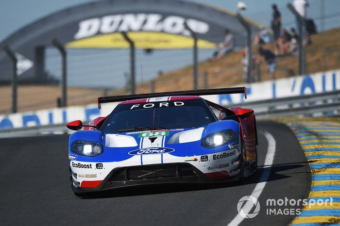 #68 Ford Chip Ganassi Racing Ford GT: Joey Hand, Dirk Müller