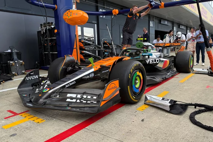 McLaren MCL39 technical detail
