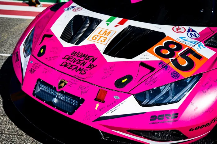 #85 Iron Dames Lamborghini Huracan LMGT3 Evo2: Sarah Bovy, Rahel Frey, Michelle Gatting