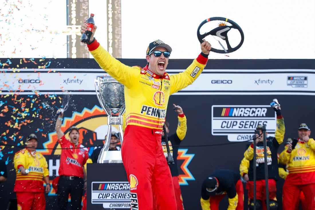 Joey Logano, Equipo Penske, Shell Pennzoil Ford Mustang