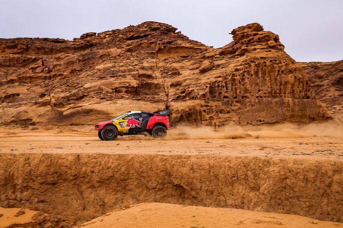 #201 Bahrain Raid Xtreme Prodrive: Sebastien Loeb, Fabian Lurquin