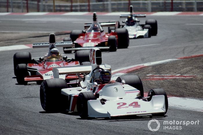 James Hunt, Hesketh Ford 308, Jochen Mass, McLaren M23 Ford, Clay Regazzoni, Ferrari 312T, Carlos Pace, Brabham BT44B