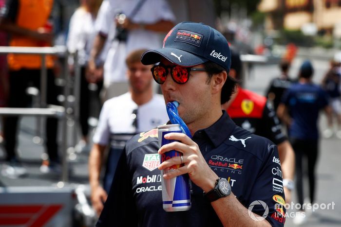 Sergio Pérez, Red Bull Racing, en el desfile de pilotos