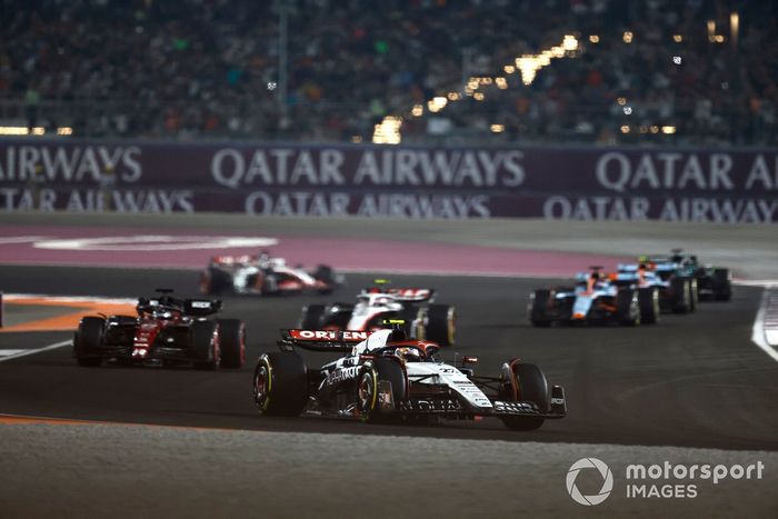 Yuki Tsunoda, AlphaTauri AT04, Valtteri Bottas, Alfa Romeo C43, Nico Hulkenberg, Haas VF-23