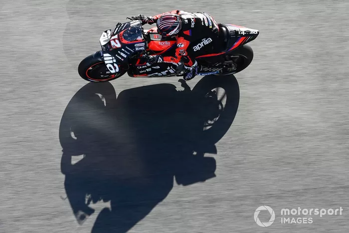 Maverick Viñales, Aprilia Racing Team