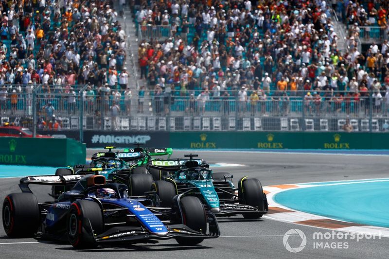 Logan Sargeant, Williams FW46, Lance Stroll, Aston Martin AMR24, Fernando Alonso, Aston Martin AMR24, Valtteri Bottas, Stake F1 Team Kick Sauber C44
