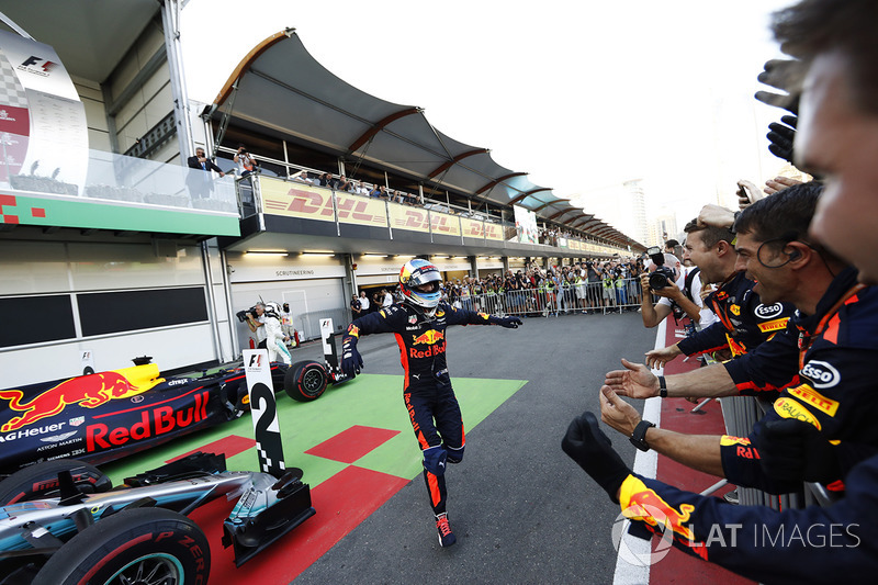 Gran Premio de Azerbaiyán: la bandera del país en el parc ferme