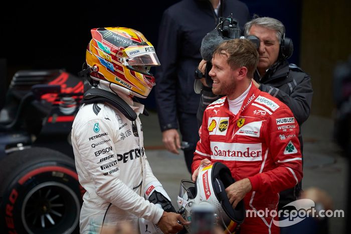 Lewis Hamilton, Mercedes AMG, y Sebastian Vettel, Ferrari